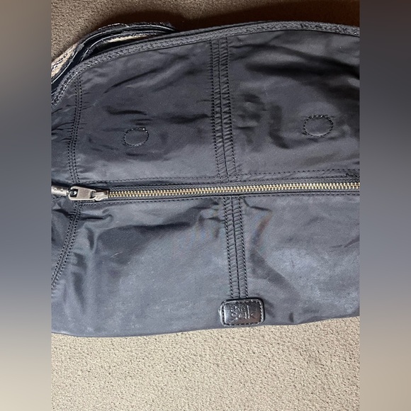 The Sak Black Nylon Crossbody Belt Bag Adjustable Strap Multi-Pocket - Picture 4 of 10